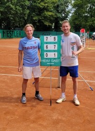 h-25-08-10 Siegerpodest Herren (Alexander Goldmann und Maximilian Wirlitsch).jpg