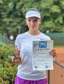 26-08-16 Yevgenia Goncherova Sieg Schade-Cup in Eisenach U14.jpeg